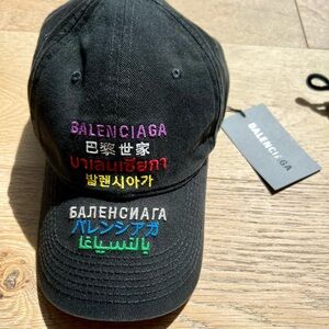 Balenciaga black languages dad cap